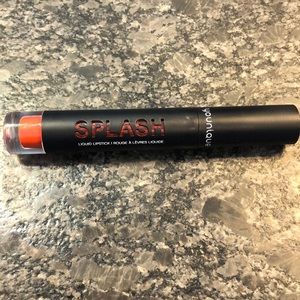 Younique Smashing Liquid Lipstick